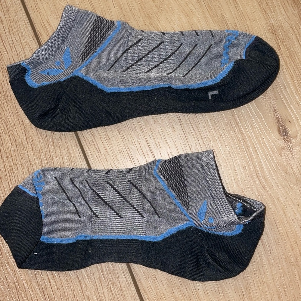 Grey Running Ankle Socks